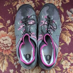 Pearl Izumi X-ALP Drift II (2) Gray and Purple Clip Bike Shoes